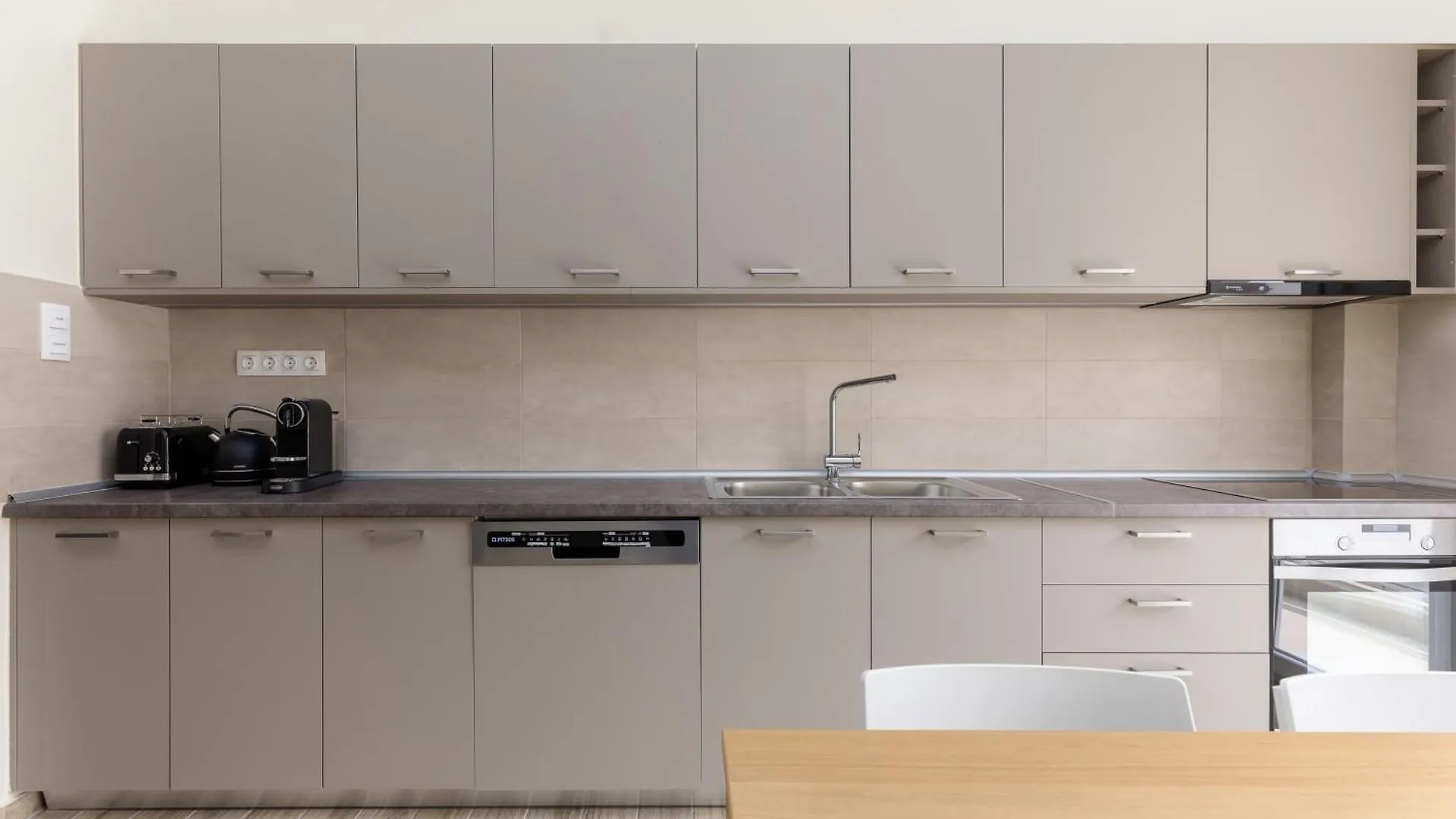Leonardo By Halu!, Mondern Apartment In The Center Salonic Grecia